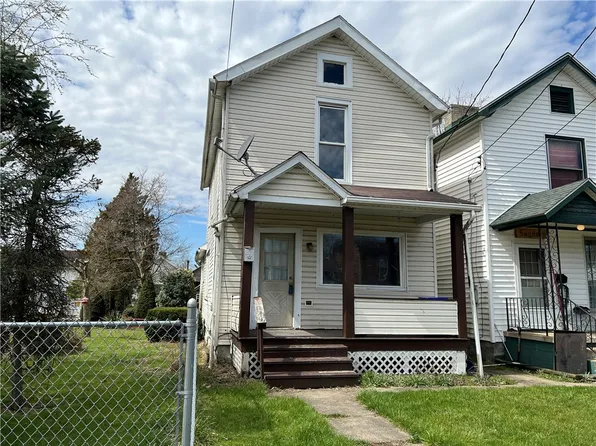 1506 1/2 Hanna St, New Castle, PA 16102