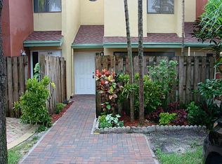 338 City View Dr, Fort Lauderdale, FL 33311