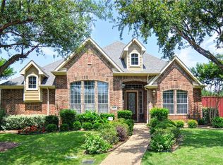1105 Catalpa Cir, Irving, TX 75063