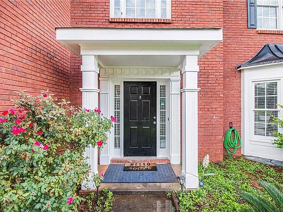 3rd image of 4442 Beacon Hill Dr