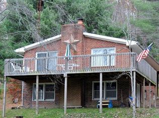 317 Bark Rd SW, Dellroy, OH 44620