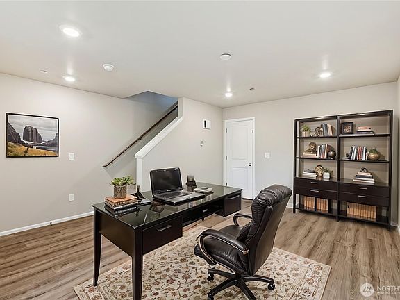 5th image of 17411 118th Avenue Ct E #B