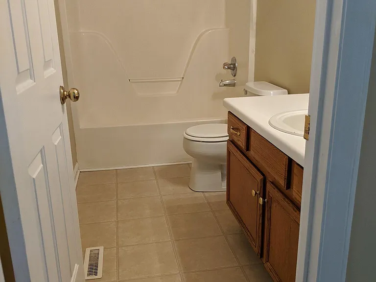 207 Faldo Dr — Photo 4