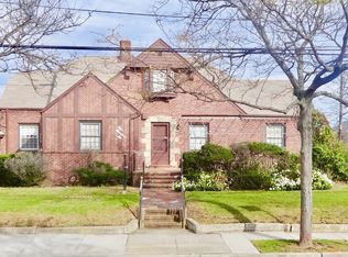 506 Beach 141st St, Far Rockaway, NY 11694
