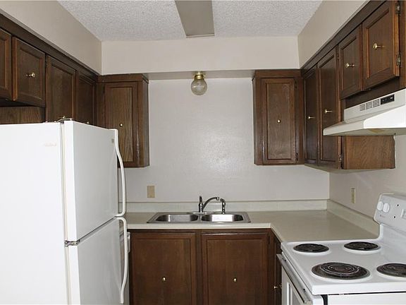 5th image of 515 E Alameda St #11