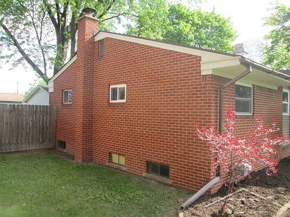 2nd image of 4794 Buckthorne Dr