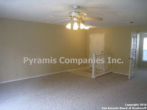 4th image of 2030 Indian Meadows Dr