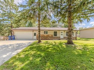 123 22nd St, Spirit Lake, IA 51360