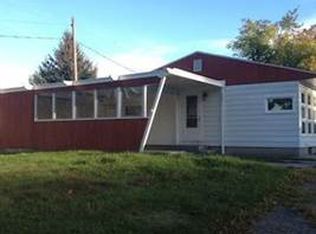 541 W Franklin Ave, Reed City, MI 49677