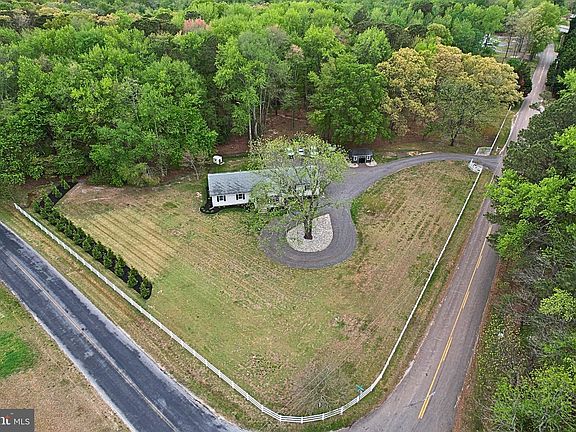 2nd image of 27709 Bright Rd