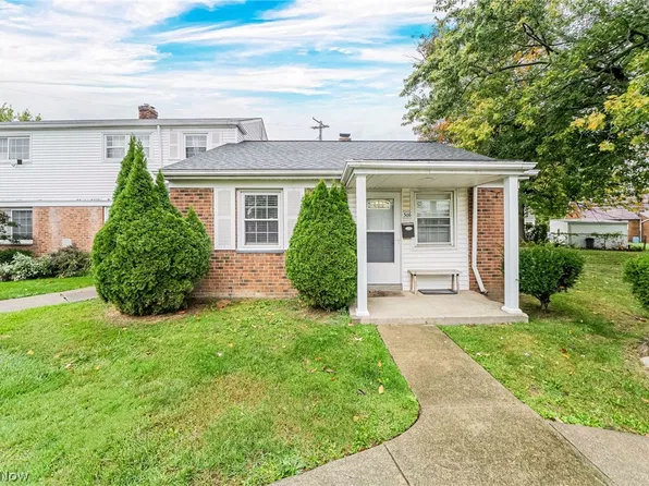 306 Buckner Dr #205, Euclid, OH 44123