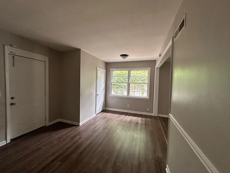 3614 Bridlewood Dr — Photo 6
