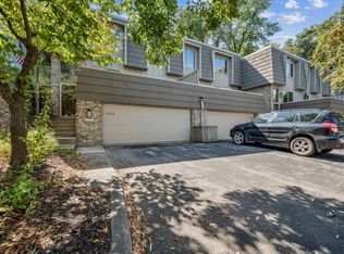 10234 Berkshire Rd, Bloomington, MN 55437