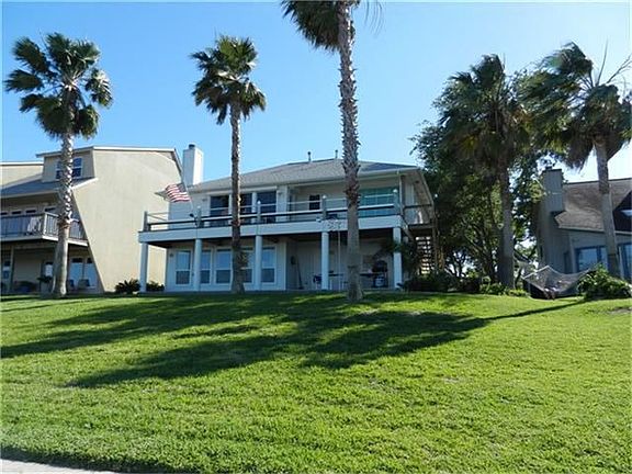 4th image of 1435 Bayshore Dr