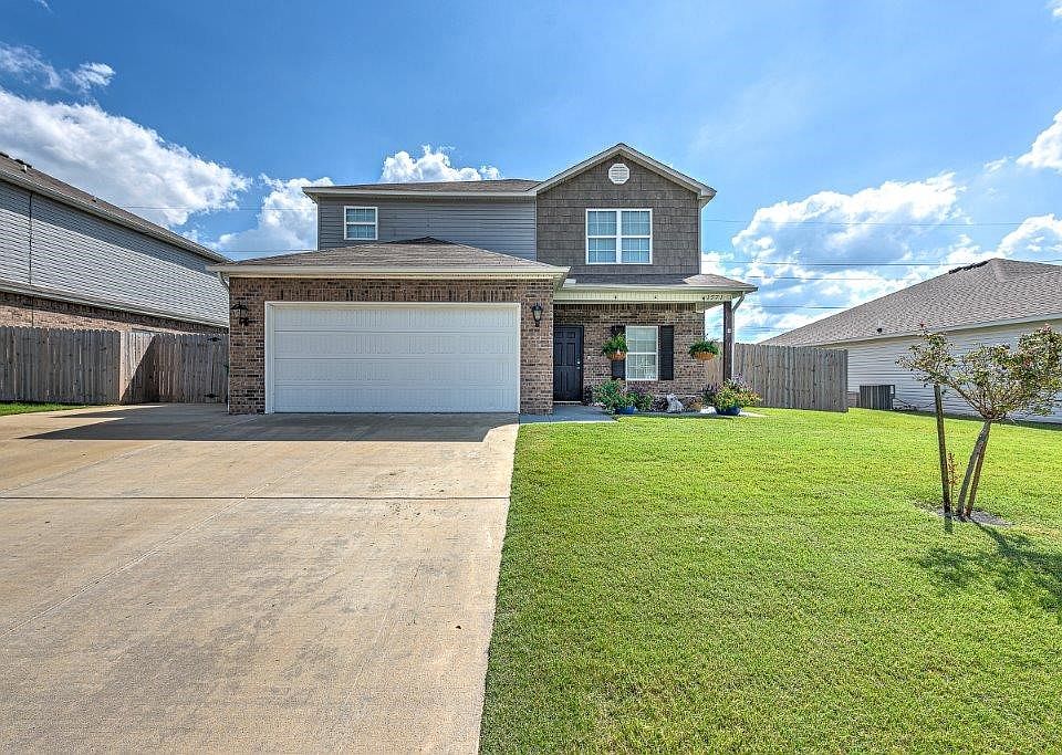 1st image of 1571 W Scotland Dr