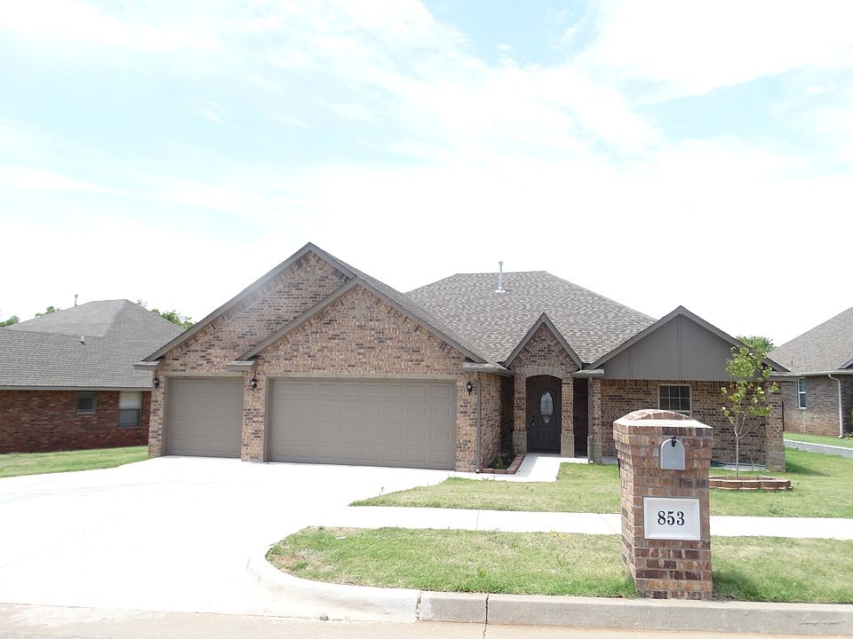1st image of 853 Golden Pond Dr