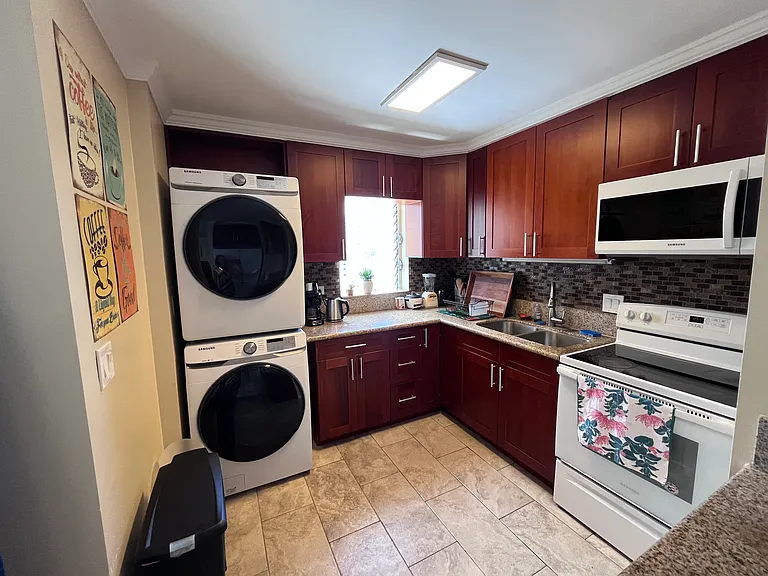 419A Atkinson Dr — Photo 5