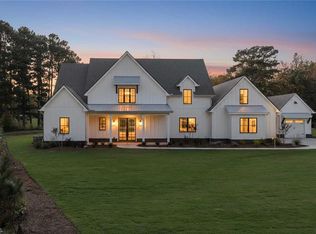 636 Arnold Mill Rd, Woodstock, GA 30188