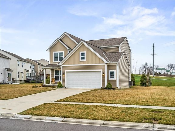 3rd image of 3017 Elliott Manor Dr