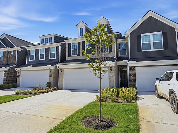 3rd image of 1483 Arcadia Dr