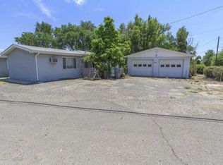 2435 W Broadway Ave, Bloomfield, NM 87413