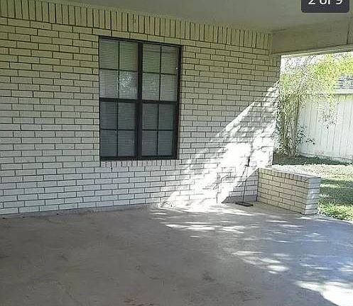 2nd image of 1324 E Violet Ave