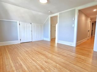 93 North St, Burlington, VT 05401