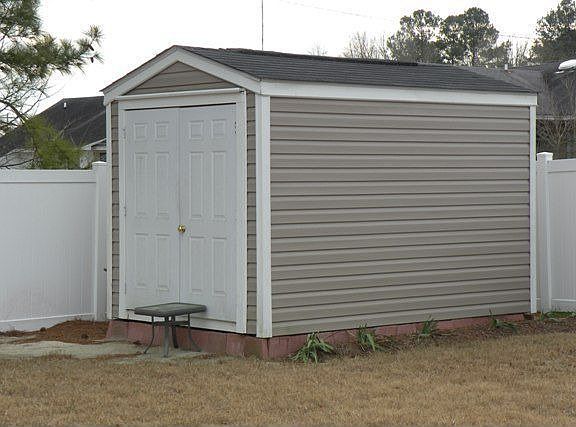 3rd image of 5228 Castlewood Dr
