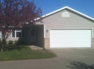 2127 Vivian Ln NW, Rochester, MN 55901