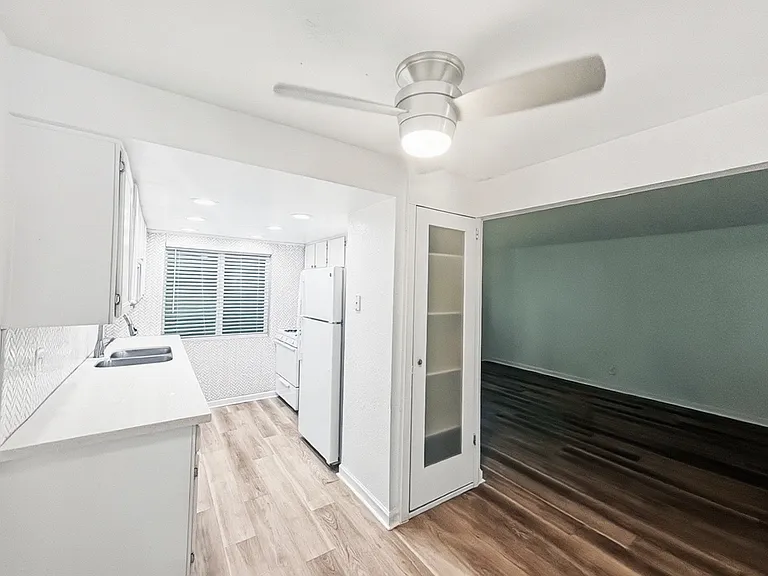 2417 E Campbell Ave #9B — Photo 19
