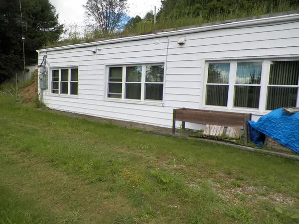 1885 S Main Street Ext, Du Bois, PA 15801