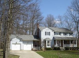 11791 Castleton Ln, Grafton, OH