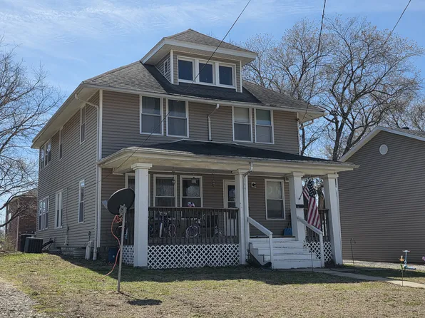 216 W South St, Warrensburg, MO 64093