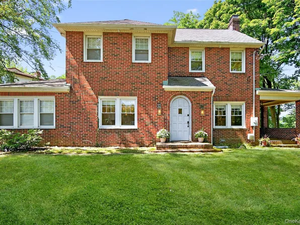 20 Hendrick Avenue, Glen Cove, NY 11542