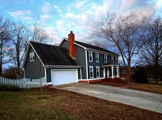 3345 Grasmere Dr, Lexington, KY 40503