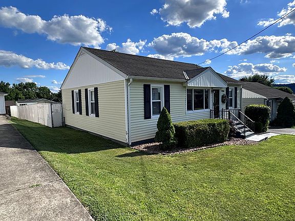 3rd image of 1148 Hogan St