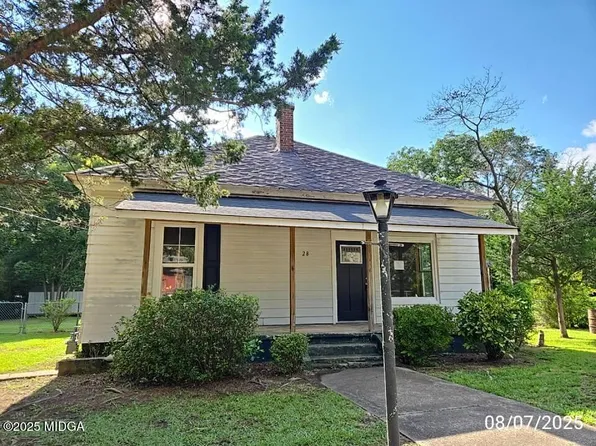 28 6th St, Griffin, GA 30223