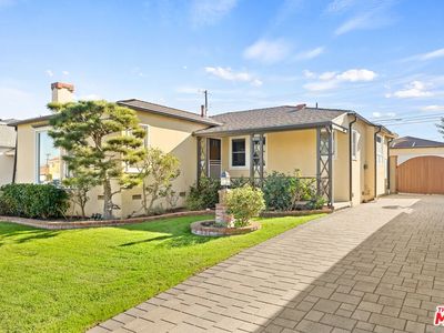 8100 Flight Ave, Los Angeles, CA, 90045