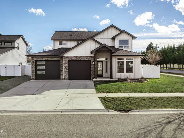 3170 W Berta Jo Ct, Hayden Lake, ID 83835