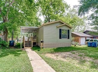 1209 6th St, Rosenberg, TX 77471