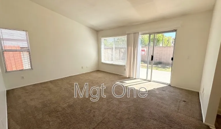 12780 Pan Am Blvd — Photo 8
