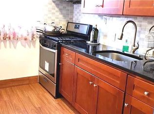 14111 70th Rd, Flushing, NY 11367