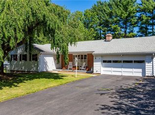 84 Whitehill Dr, West Hartford, CT 06117