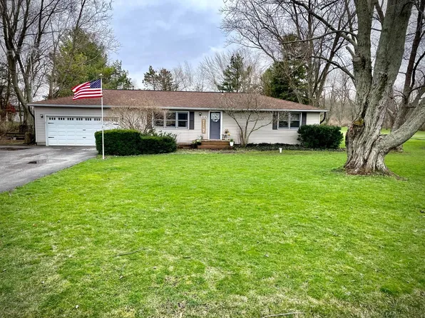 380 W 750 S, Hebron, IN 46341