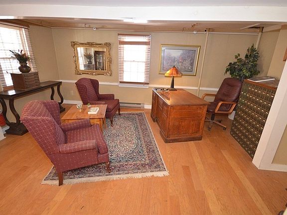 5th image of 720 Kearsarge Rd