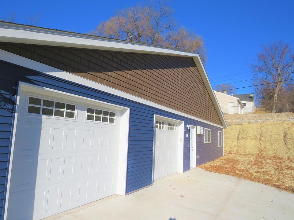 1st image of 212 Holm Ave