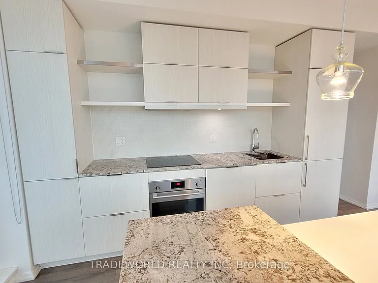 197 Yonge St #2909 — Photo 9