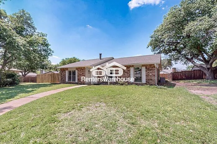 6407 Green Oaks Dr — Photo 38