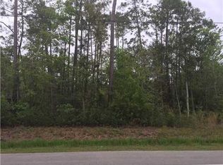 Diamondhead Dr W, Diamondhead, MS 39525