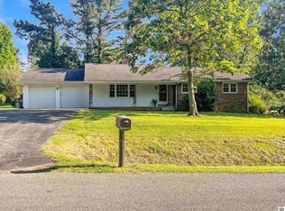 203 Park Ave, Eddyville, KY 42038